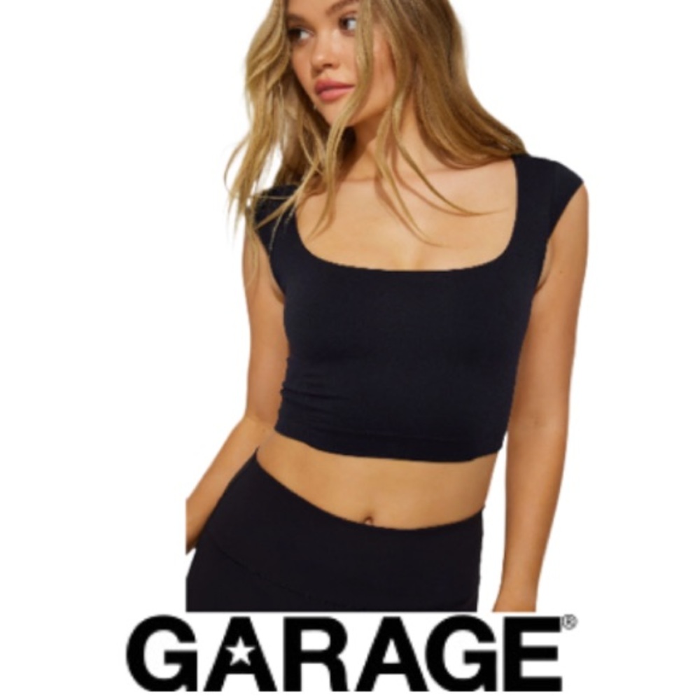 GARAGE | Black Square Neck Seamless Tee Crop Beach Summer Vacation Activewear